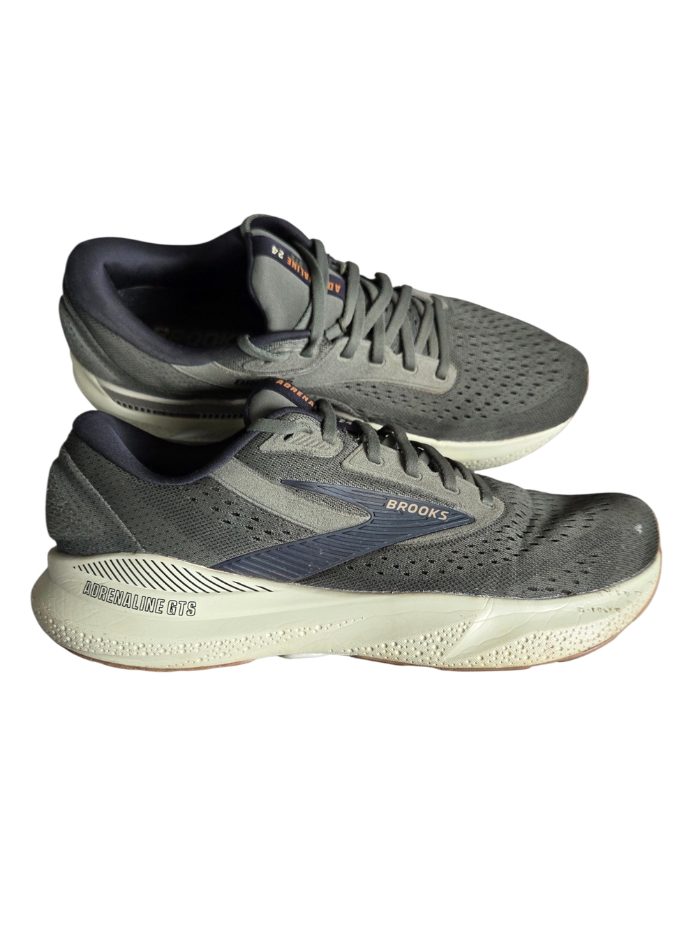 Brooks Adrenaline 24 GTS Hunter Green Running Shoes 11